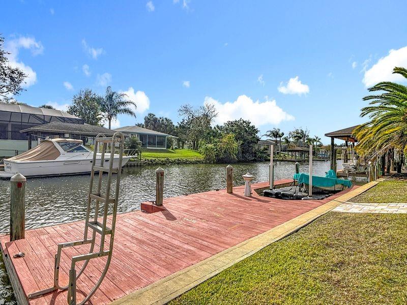 Image 34 of 37 For 14 Cedarview Court