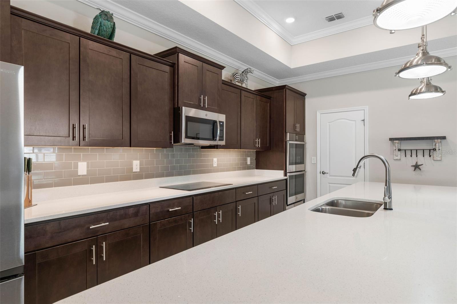 Image 15 of 66 For 1 Essex Place