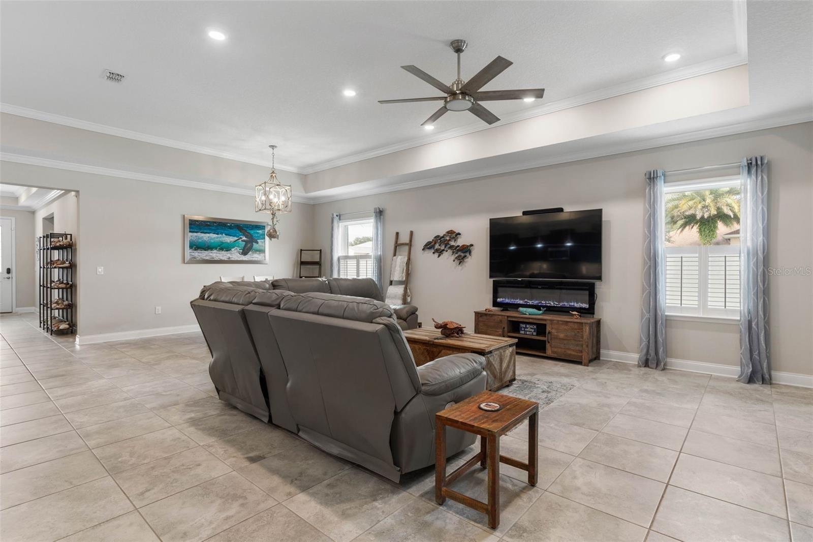 Image 20 of 66 For 1 Essex Place