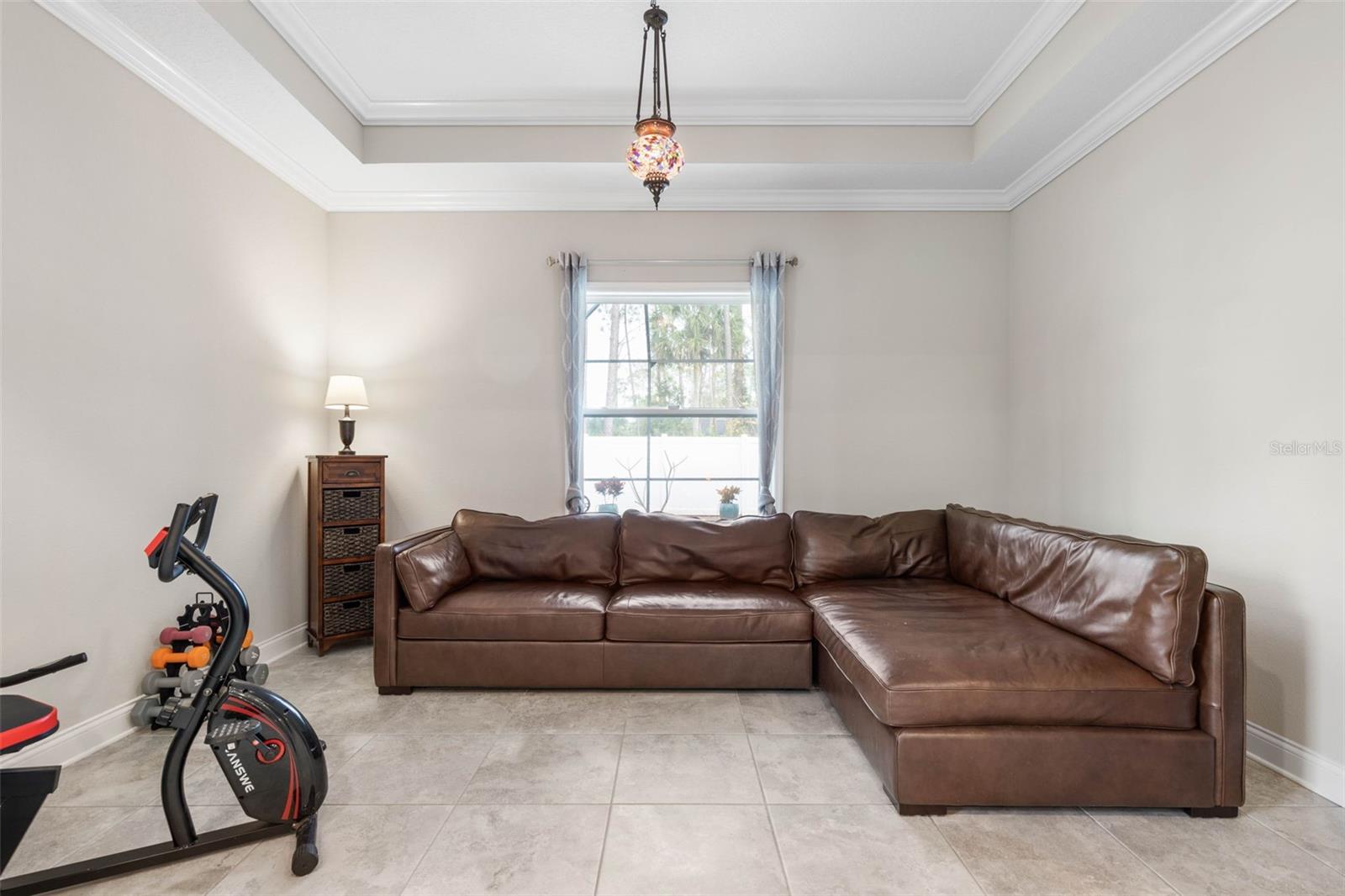 Image 23 of 66 For 1 Essex Place