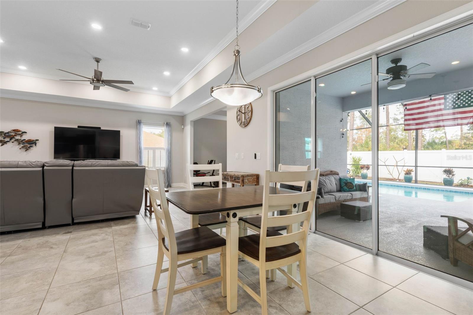 Image 26 of 66 For 1 Essex Place