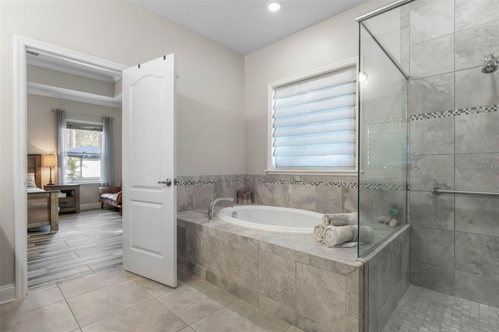 Image 40 of 66 For 1 Essex Place