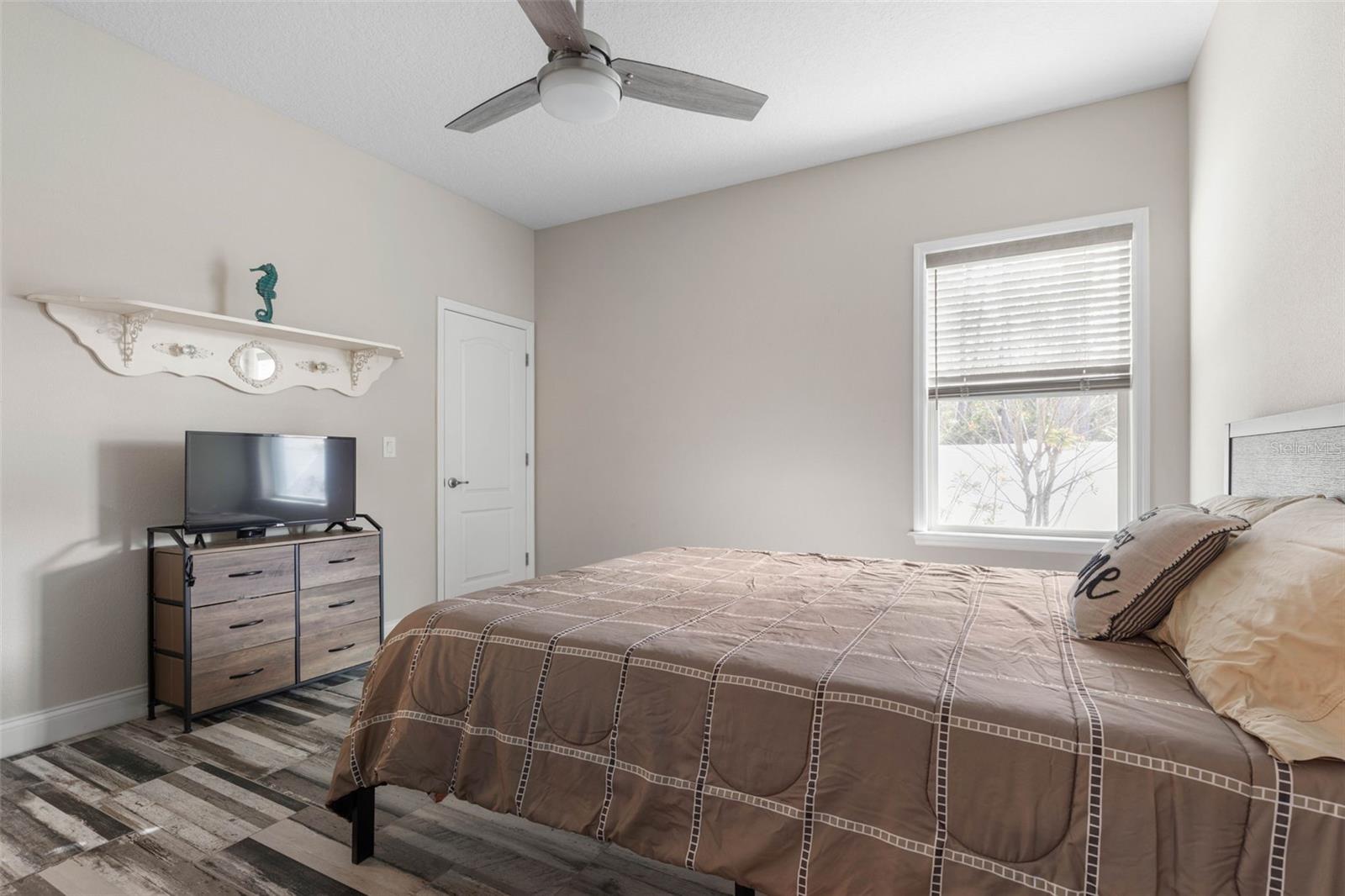 Image 45 of 66 For 1 Essex Place