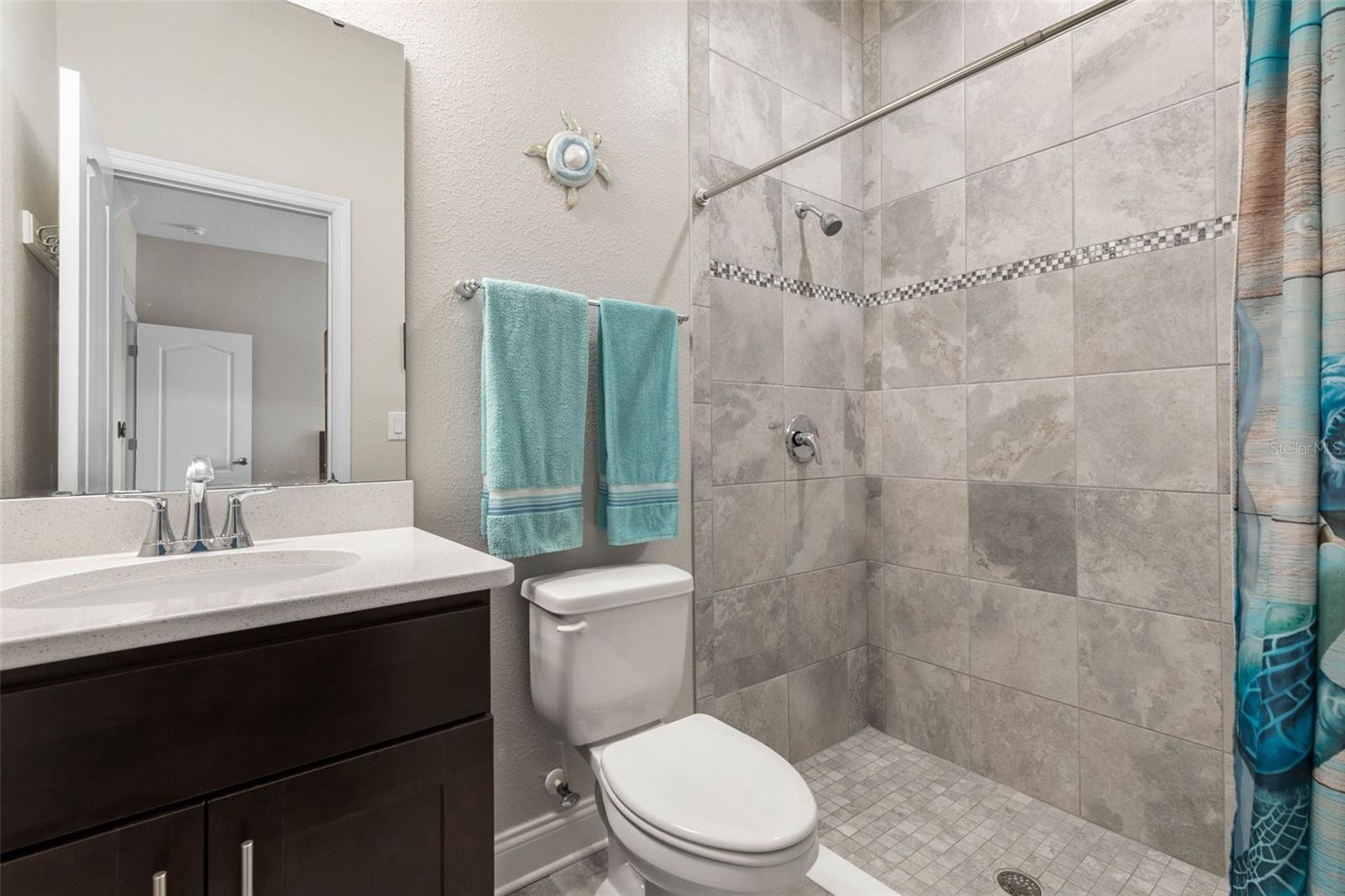 Image 47 of 66 For 1 Essex Place