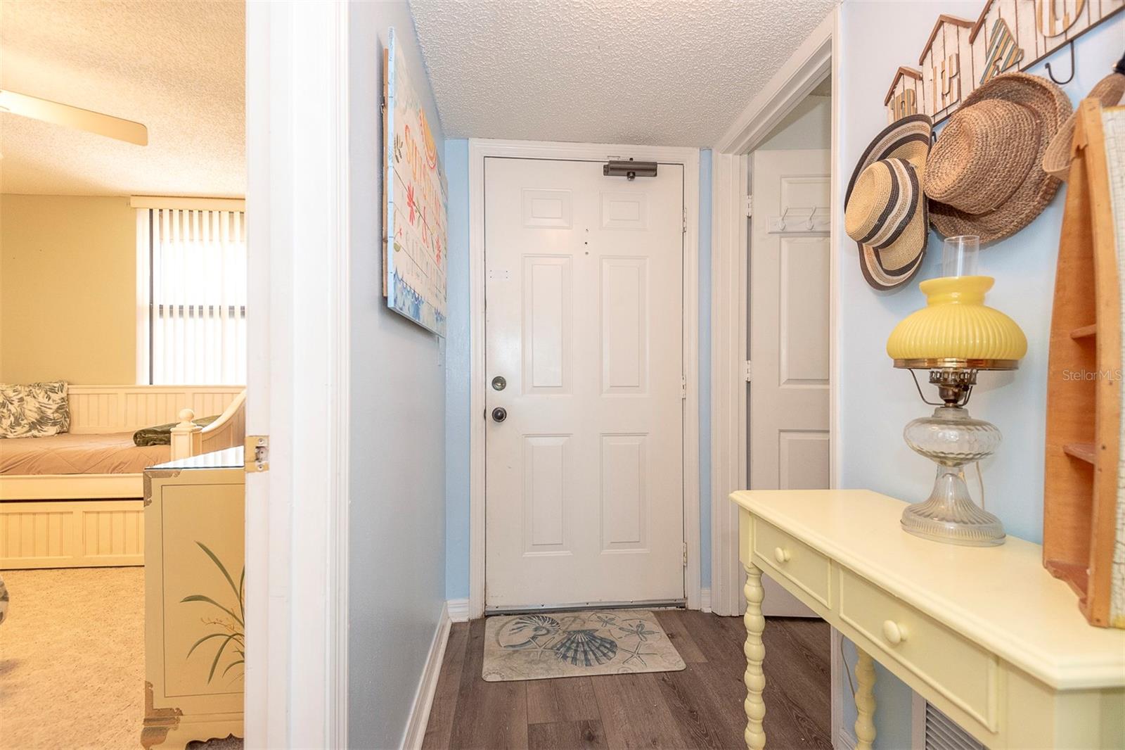 Image 11 of 77 For 3370 Ocean Shore Boulevard 4060