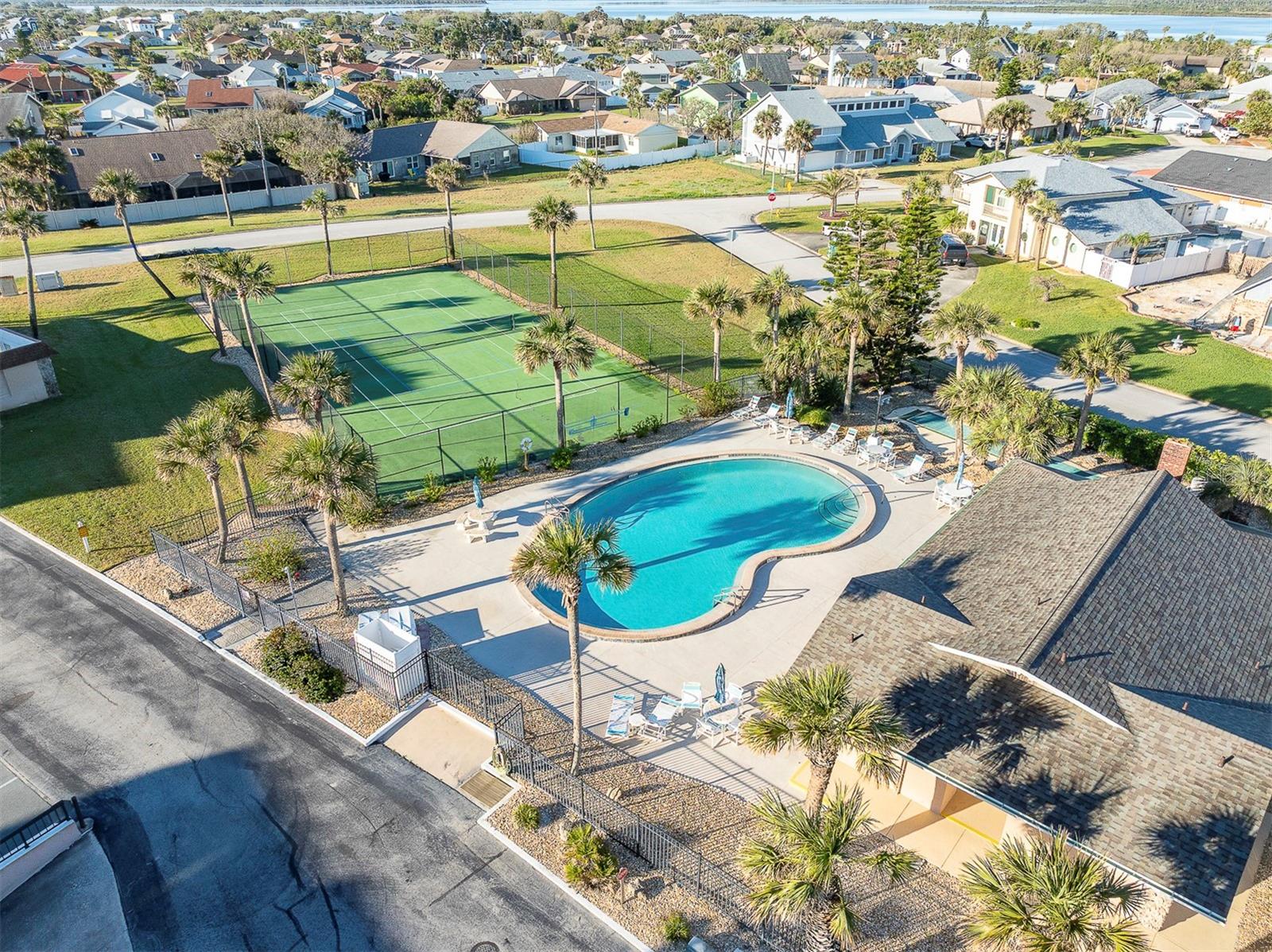 Image 76 of 77 For 3370 Ocean Shore Boulevard 4060