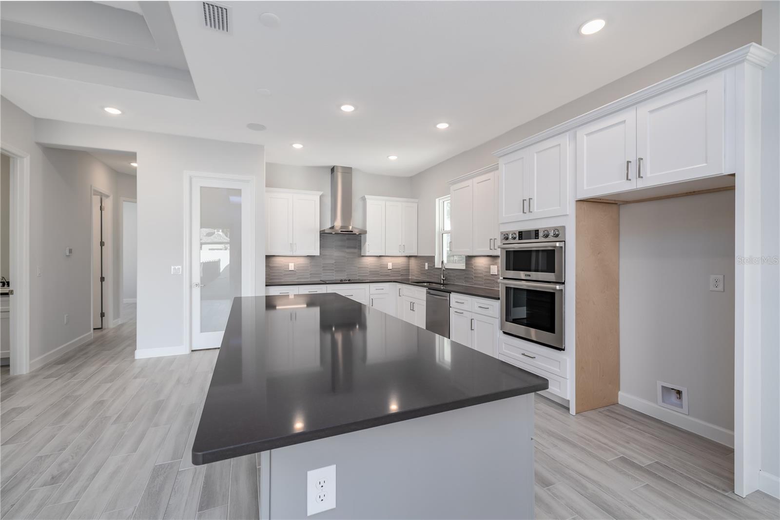 Image 11 of 43 For 110 New Leatherwood Drive