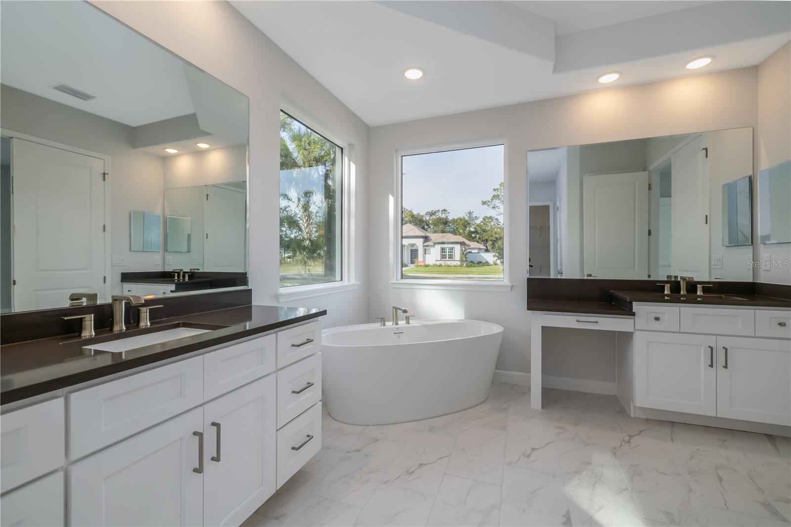 Image 22 of 43 For 110 New Leatherwood Drive