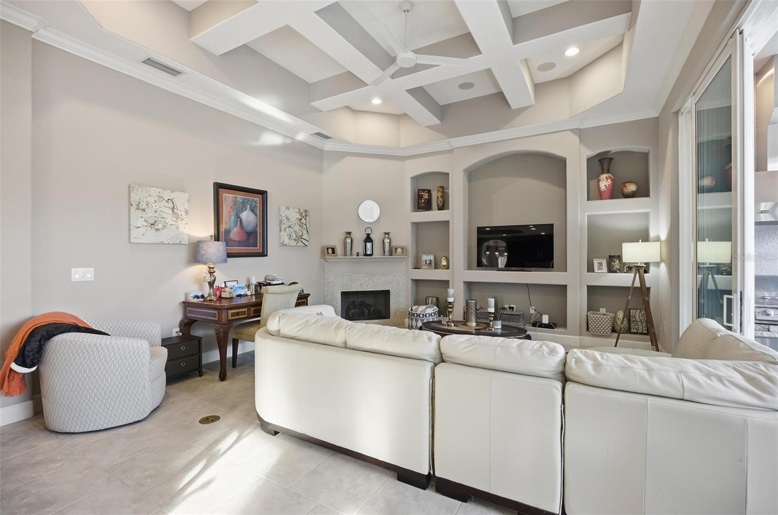 Image 12 of 97 For 55 New Water Oak Drive