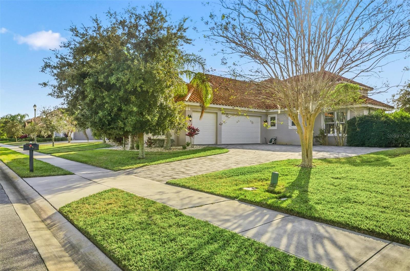 Image 2 of 97 For 55 New Water Oak Drive