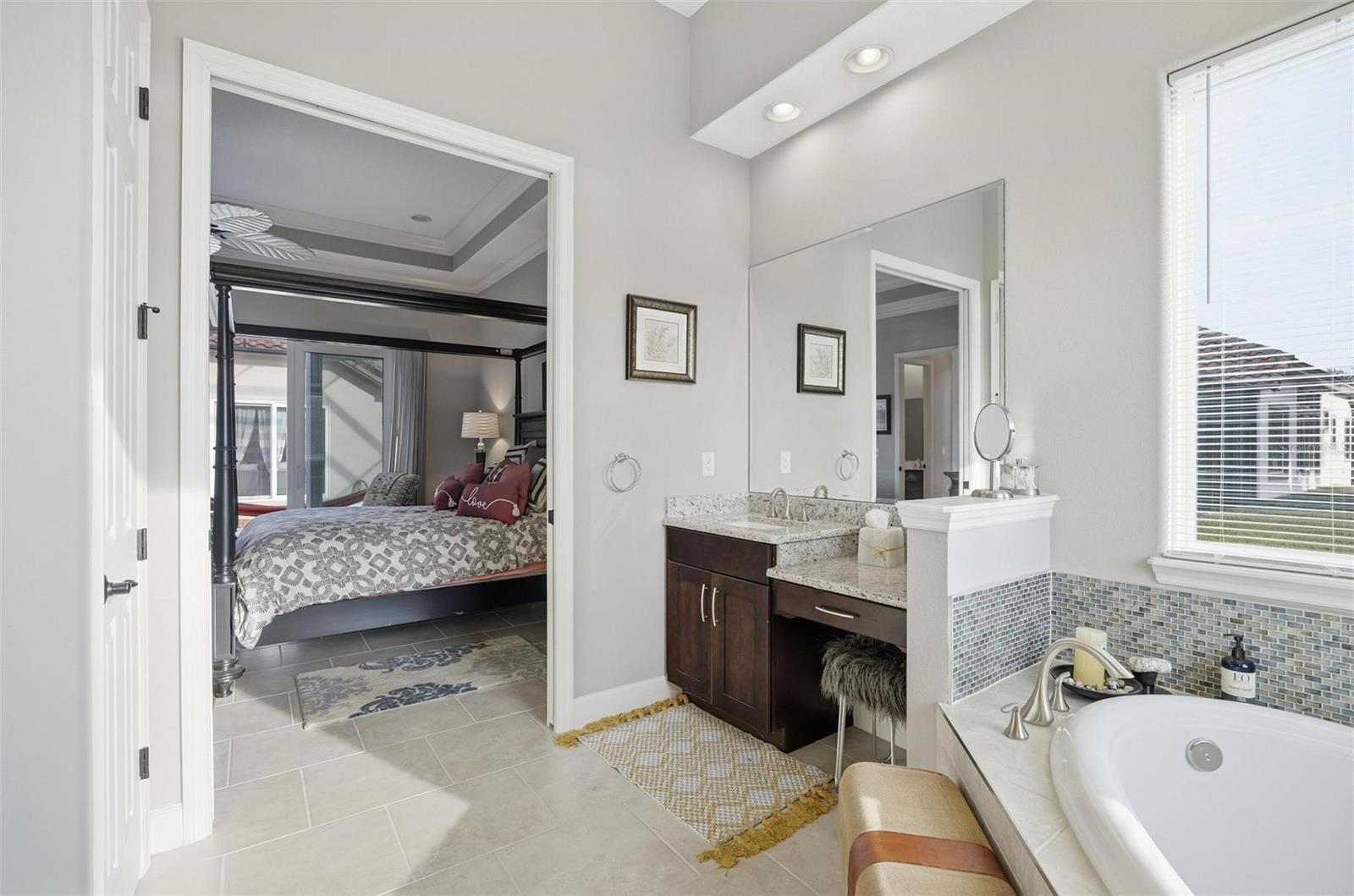 Image 27 of 97 For 55 New Water Oak Drive