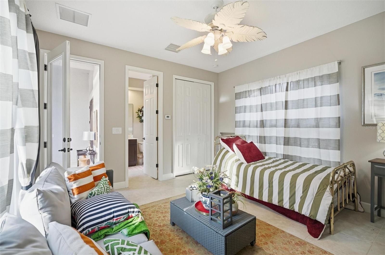 Image 49 of 97 For 55 New Water Oak Drive