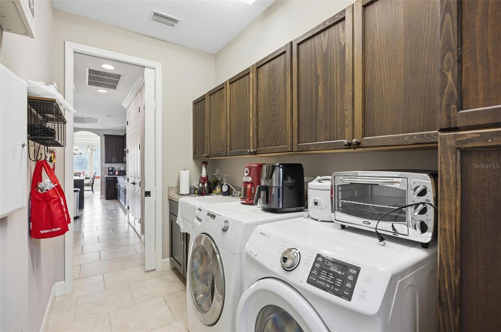 Image 78 of 97 For 55 New Water Oak Drive