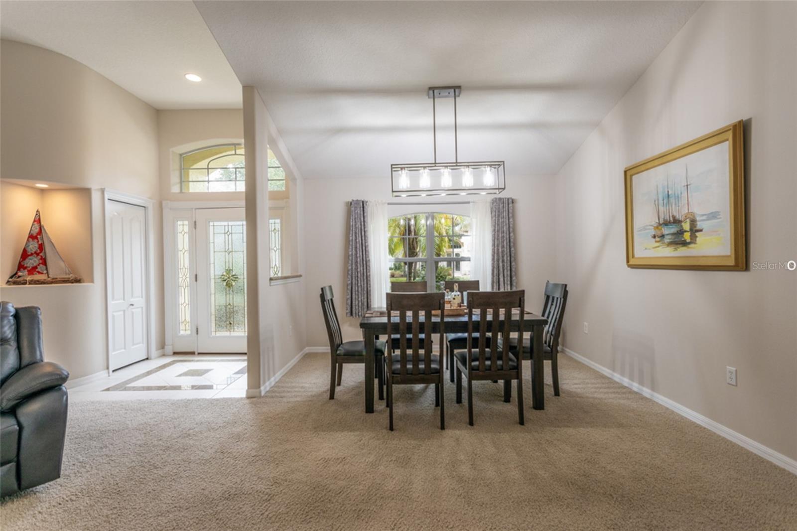 Image 13 of 29 For 14 Sandpiper Court