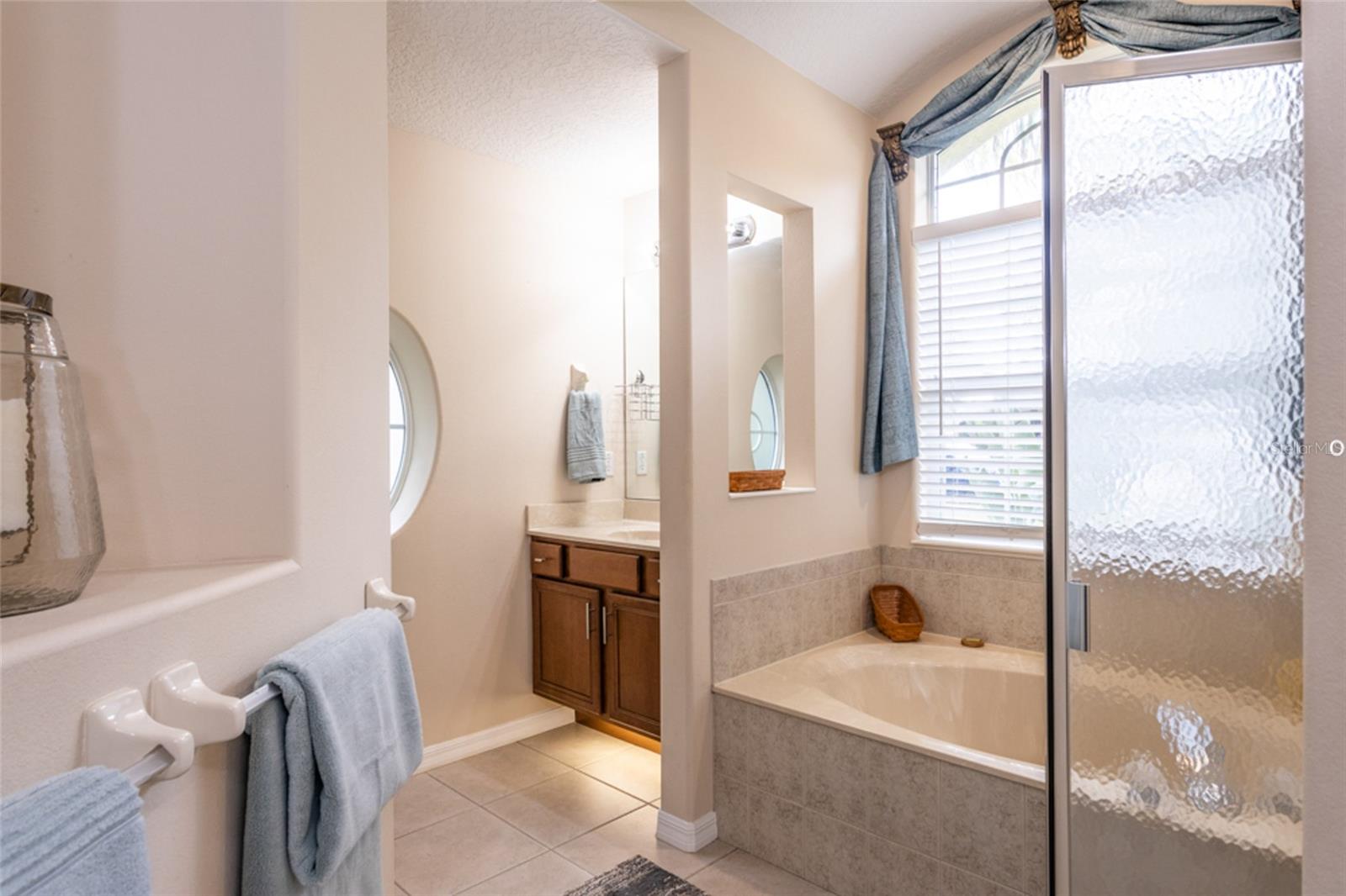 Image 18 of 29 For 14 Sandpiper Court