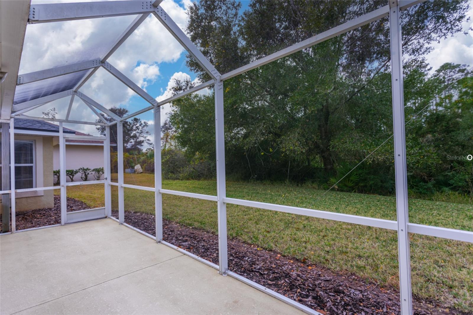 Image 25 of 29 For 14 Sandpiper Court