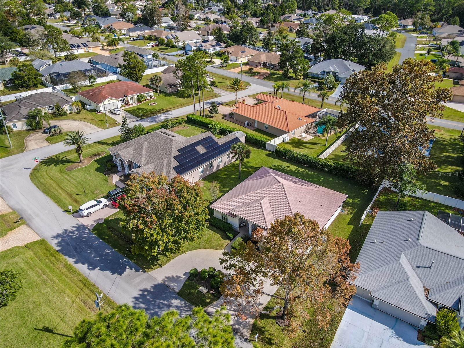 Image 7 of 29 For 42 Woodlyn Lane