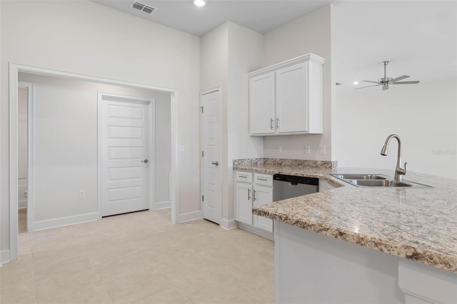 Image 15 of 54 For 128 Bird Of Paradise Drive