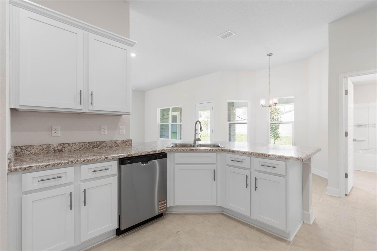 Image 16 of 54 For 128 Bird Of Paradise Drive