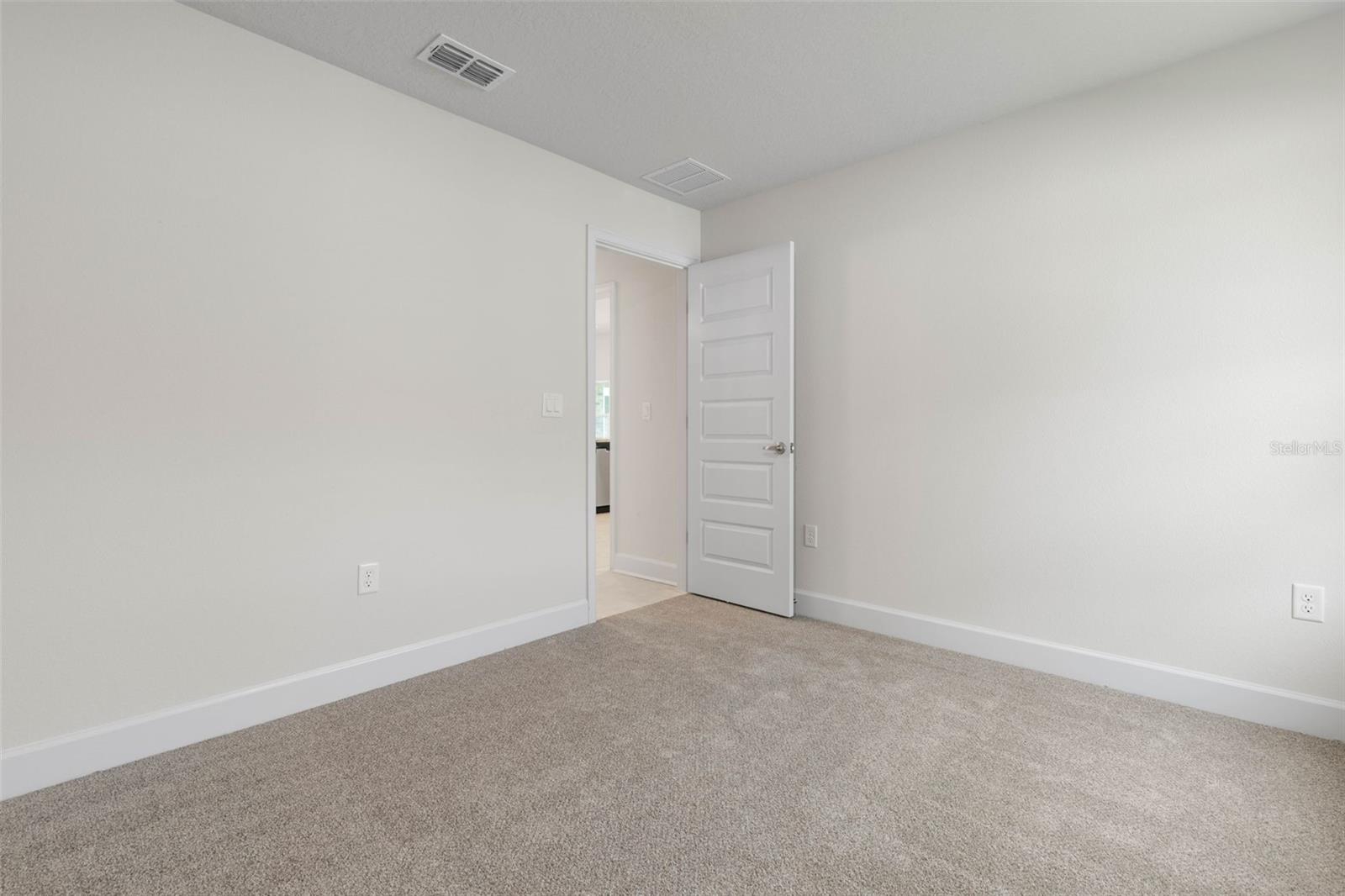 Image 27 of 54 For 128 Bird Of Paradise Drive