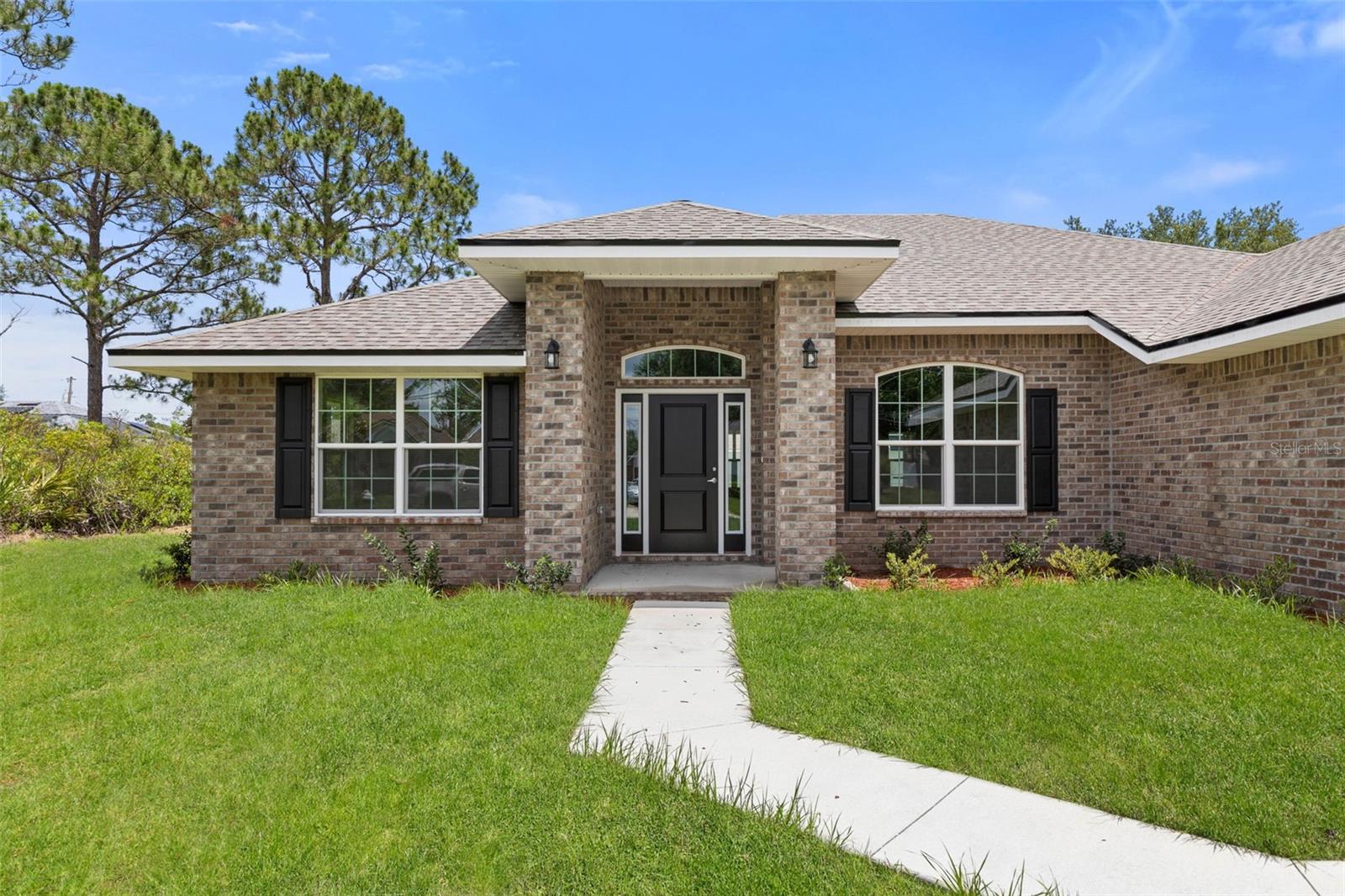 Image 3 of 54 For 128 Bird Of Paradise Drive