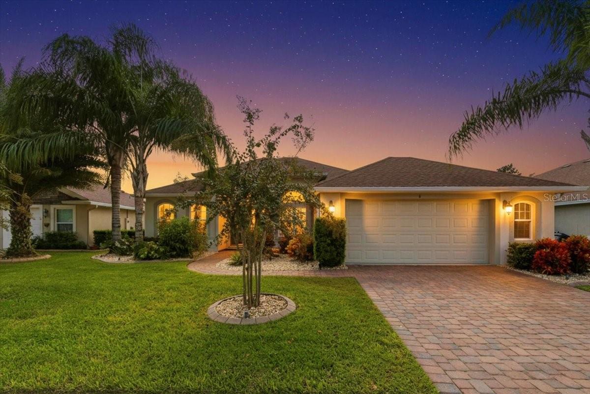 Image 2 of 31 For 6 Arena Lake Drive