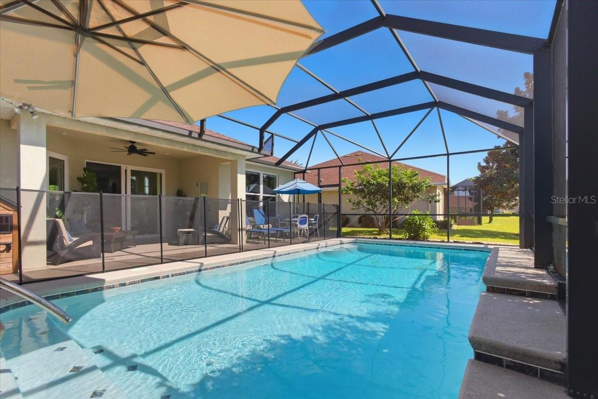 Image 4 of 31 For 6 Arena Lake Drive