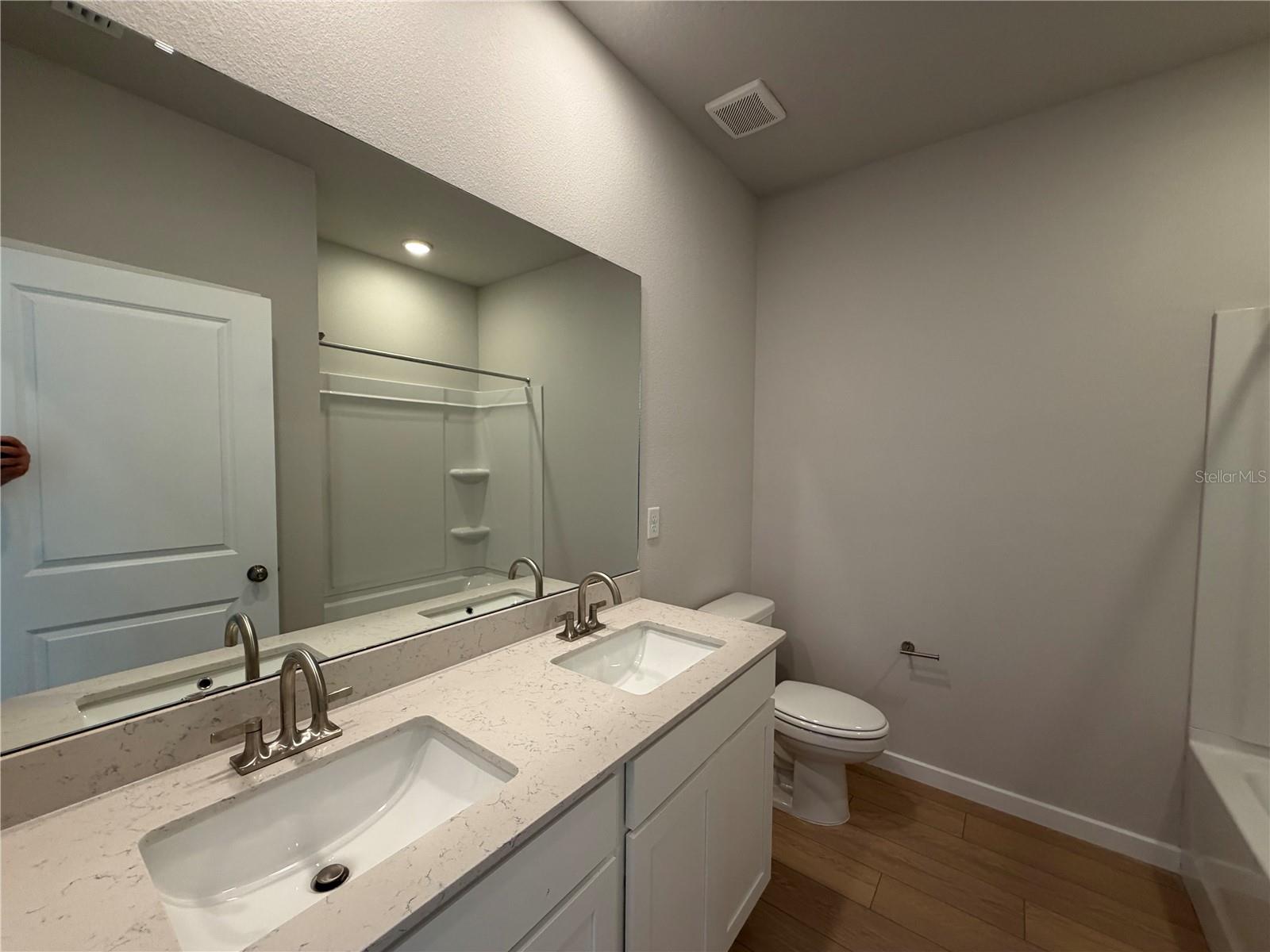 Image 11 of 40 For 54 Pegasus Road