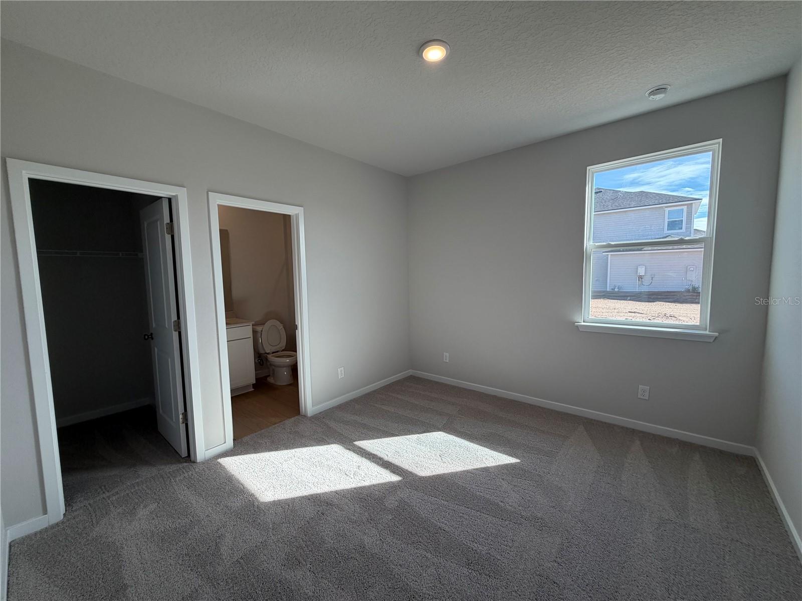 Image 14 of 40 For 54 Pegasus Road