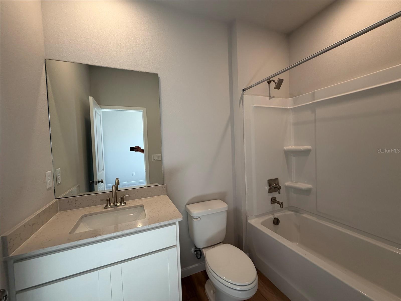 Image 16 of 40 For 54 Pegasus Road