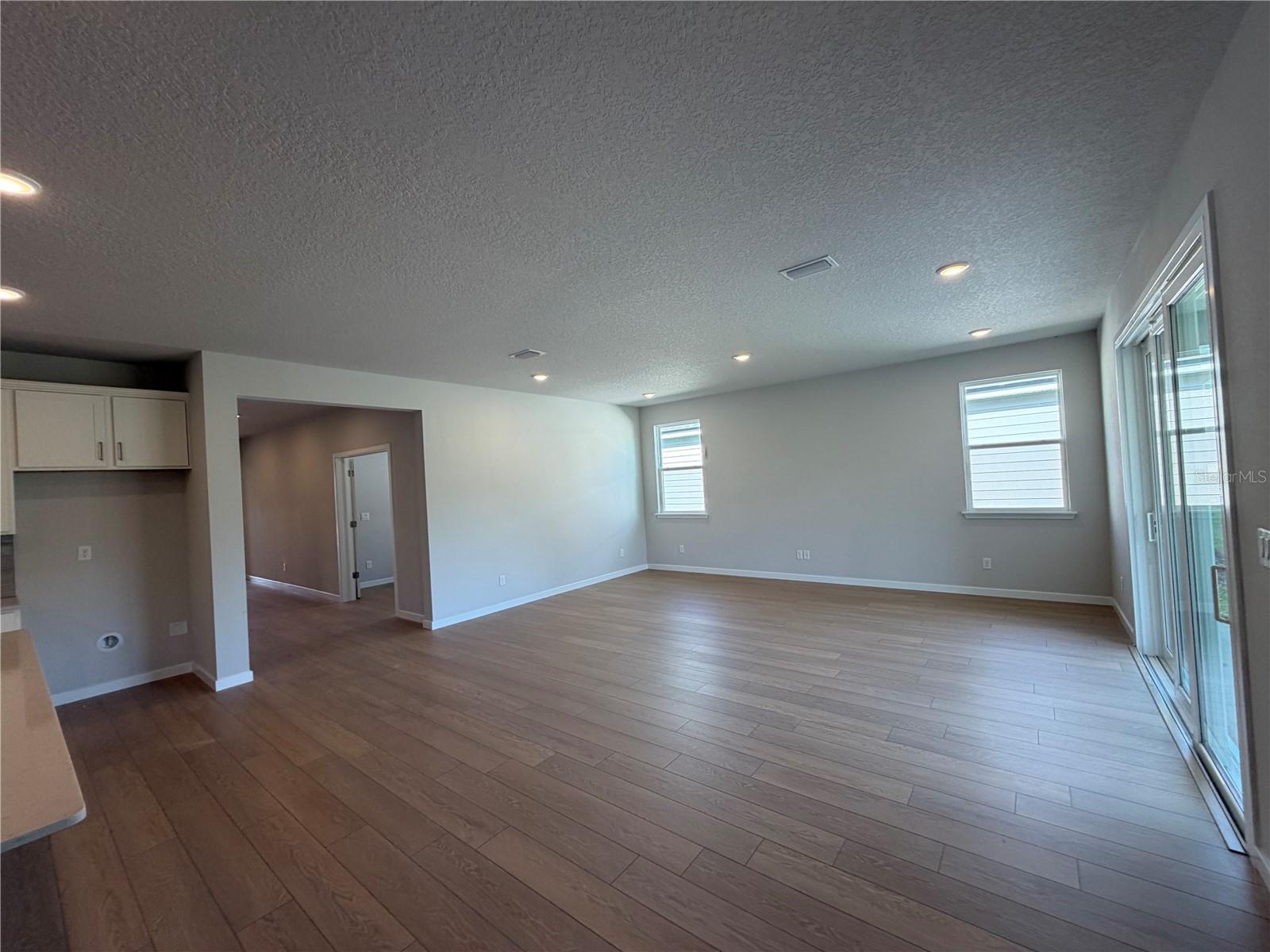 Image 23 of 40 For 54 Pegasus Road