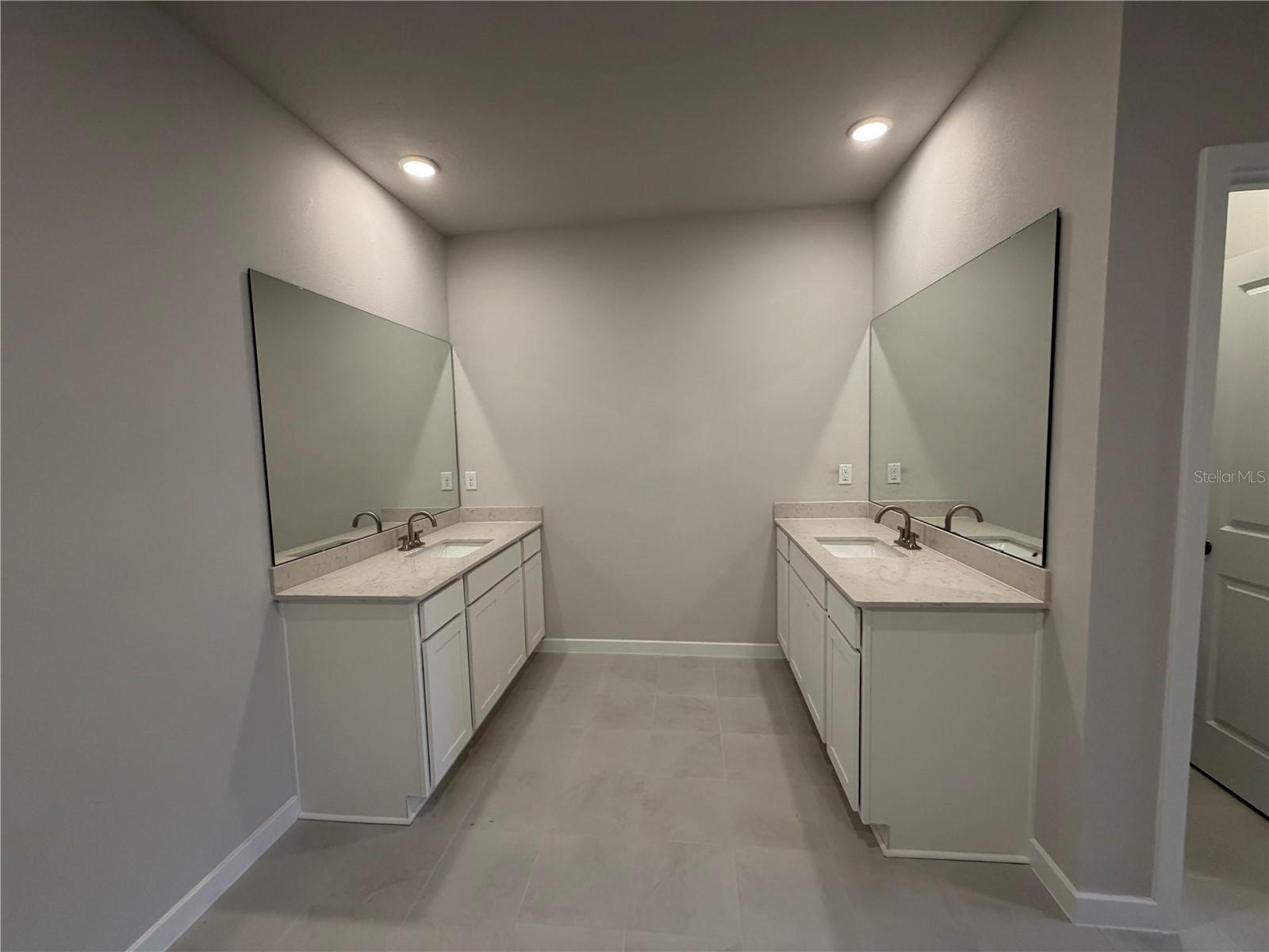 Image 34 of 40 For 54 Pegasus Road