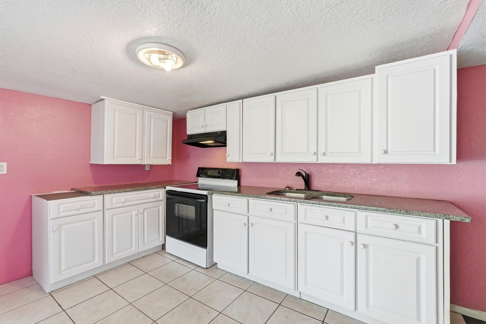 Image 13 of 36 For 205 Holly Drive