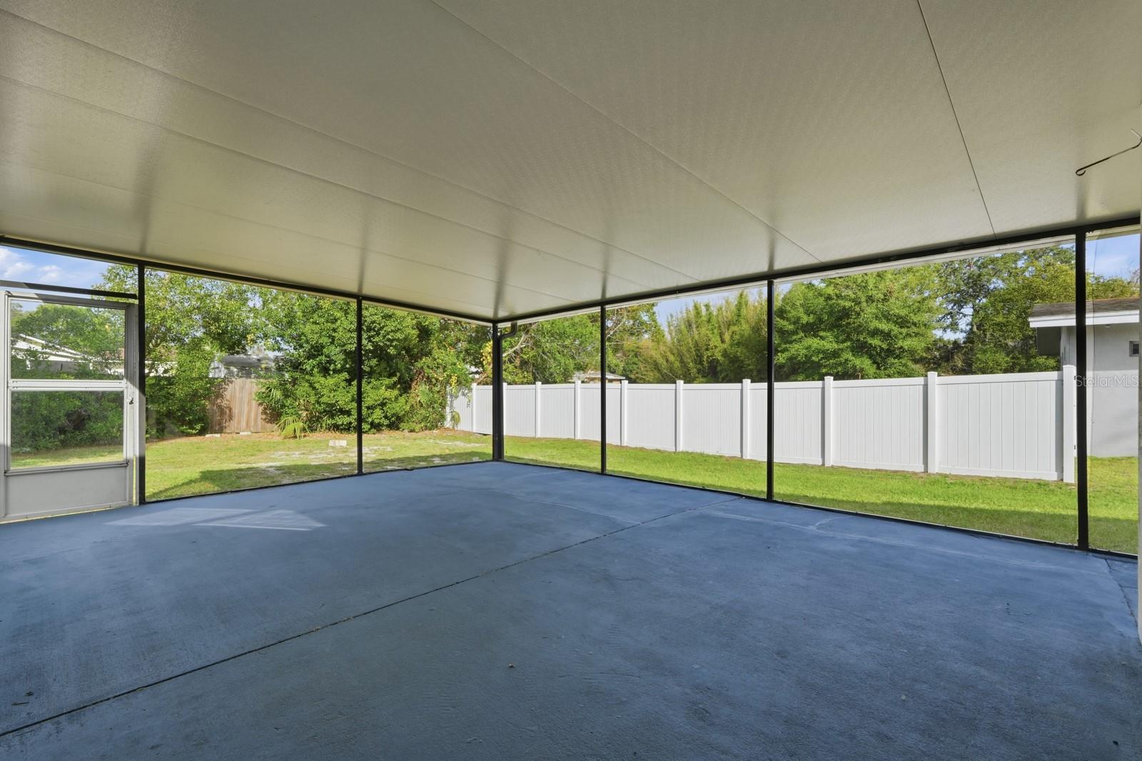 Image 28 of 36 For 205 Holly Drive