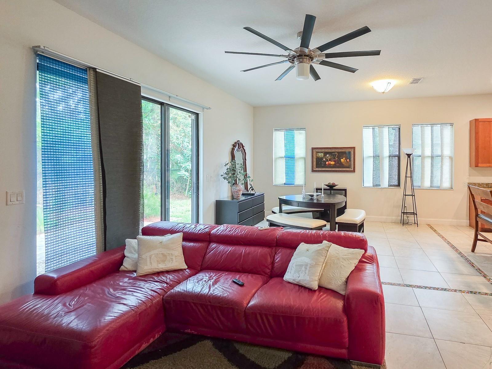 Image 18 of 74 For 13 River Oaks Way