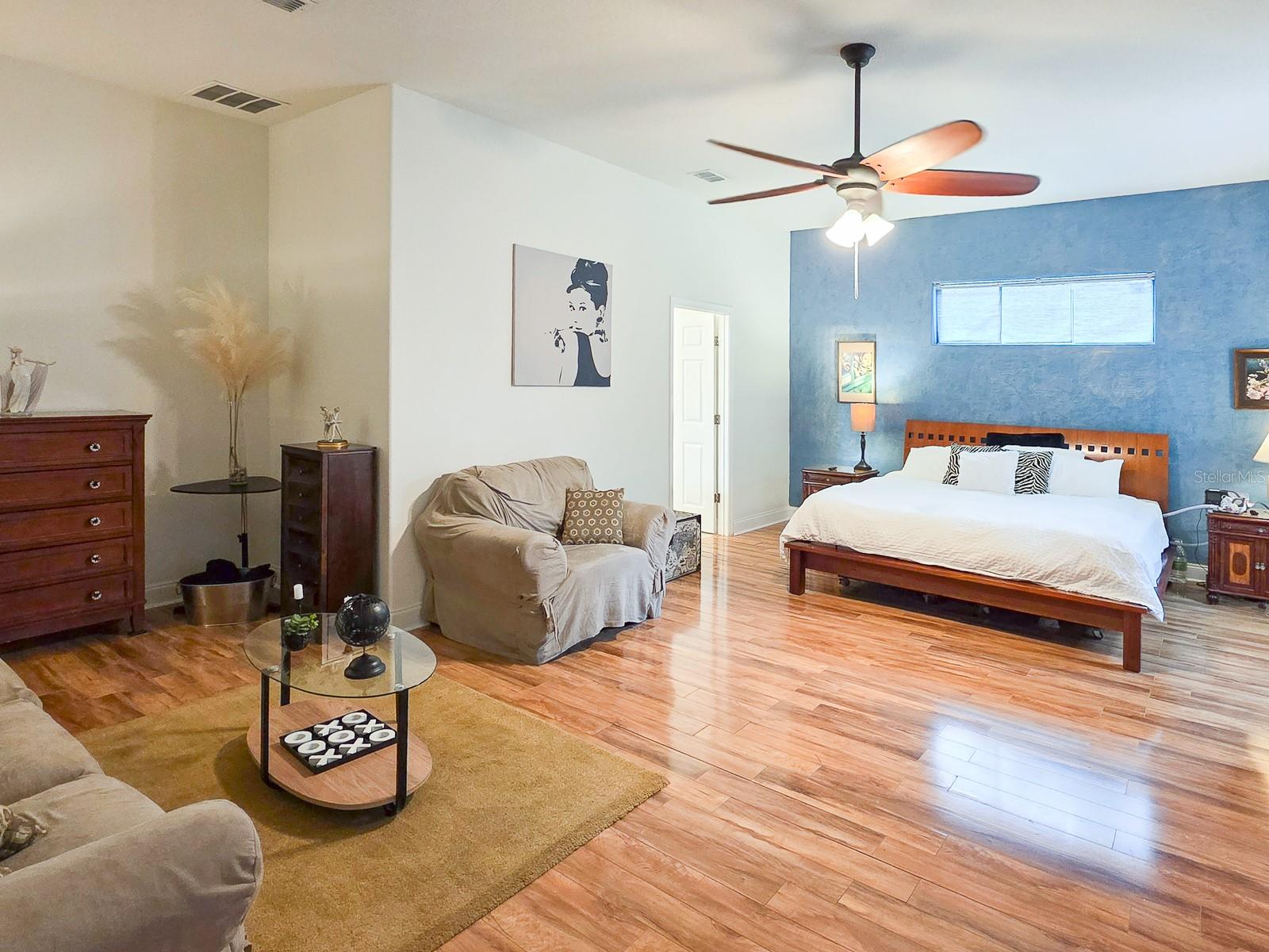 Image 23 of 74 For 13 River Oaks Way