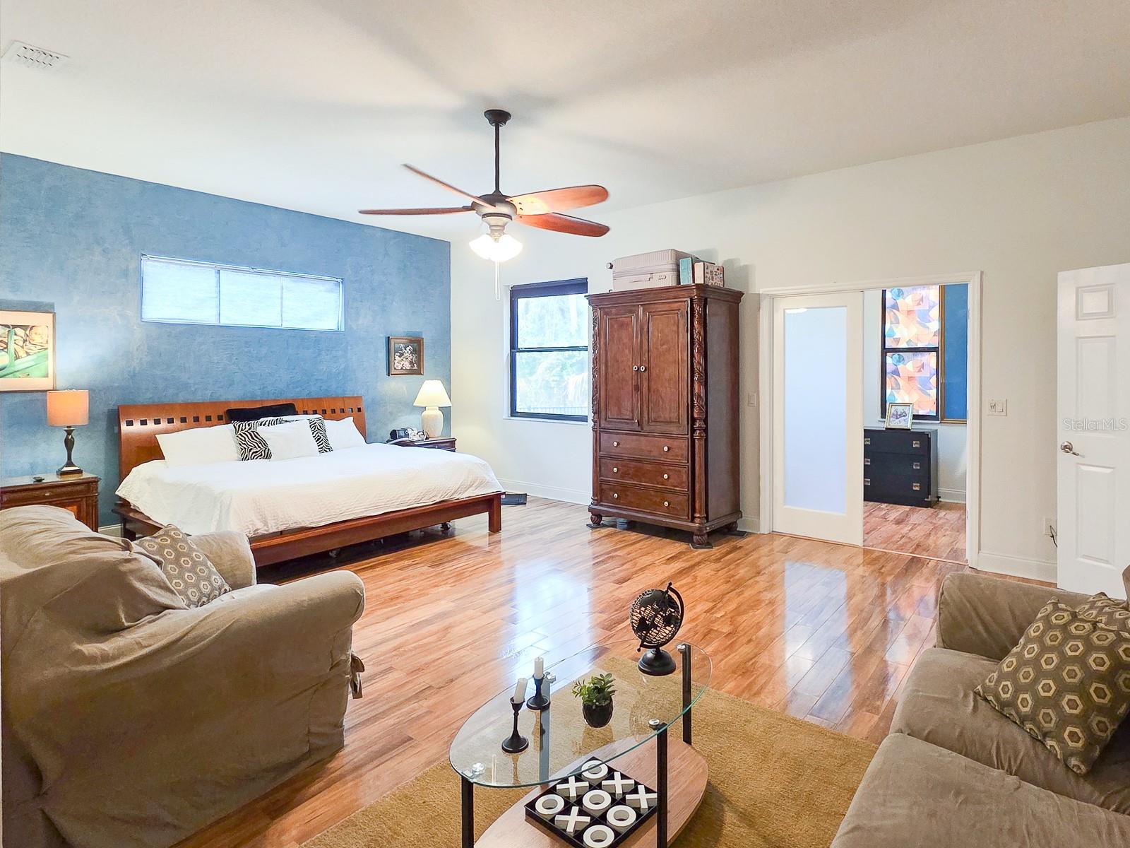 Image 24 of 74 For 13 River Oaks Way