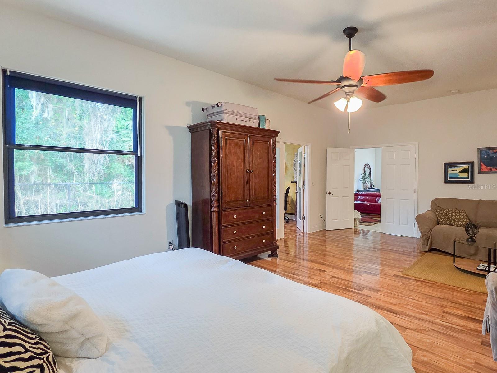 Image 26 of 74 For 13 River Oaks Way