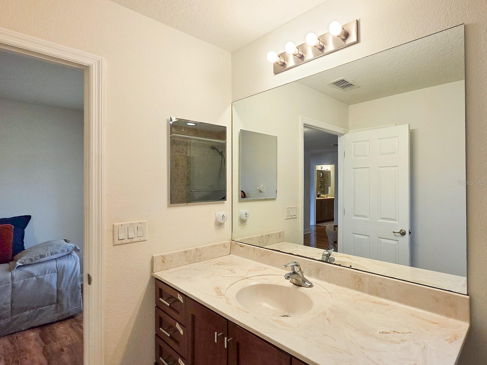 Image 45 of 74 For 13 River Oaks Way