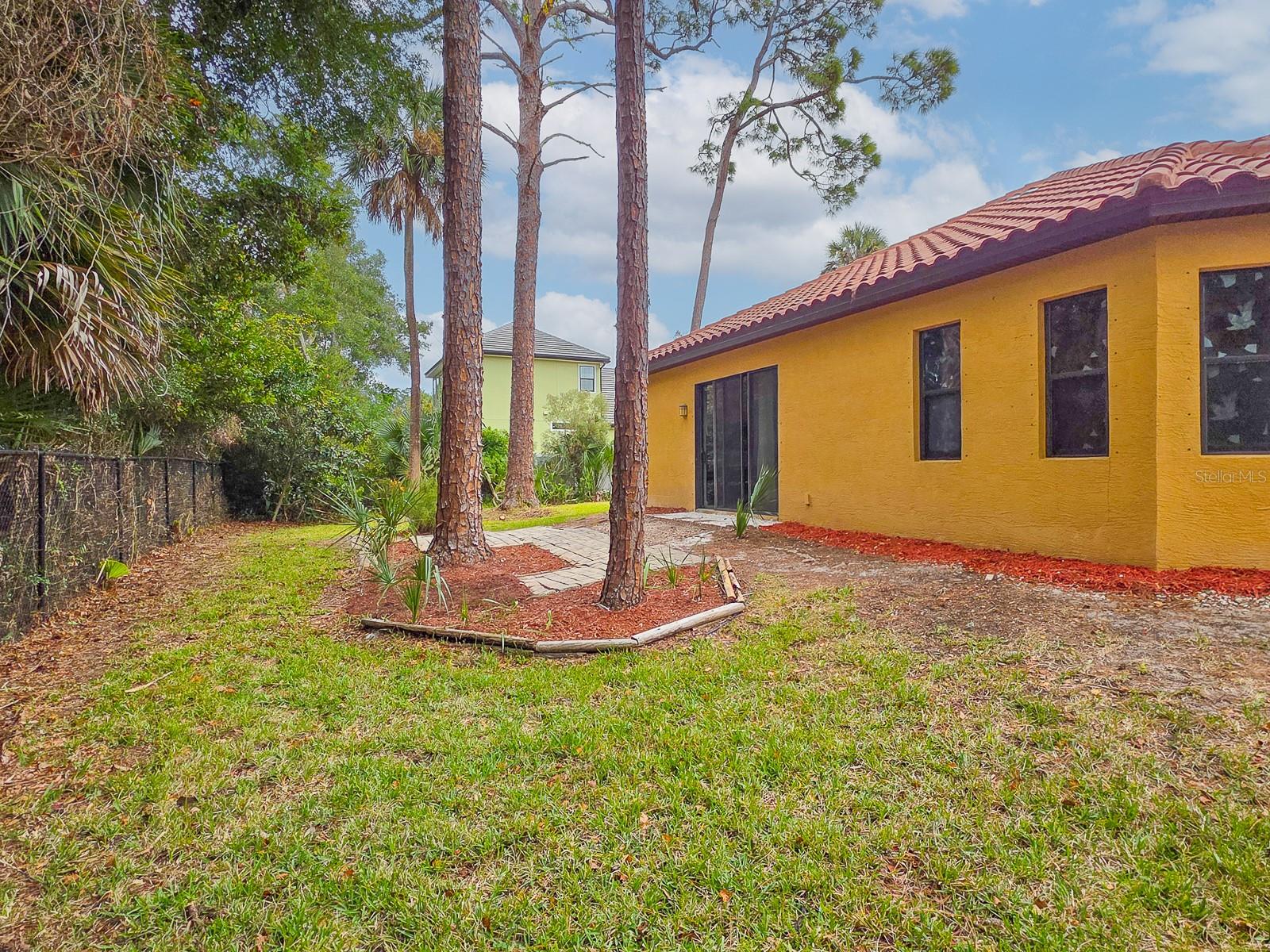 Image 60 of 74 For 13 River Oaks Way