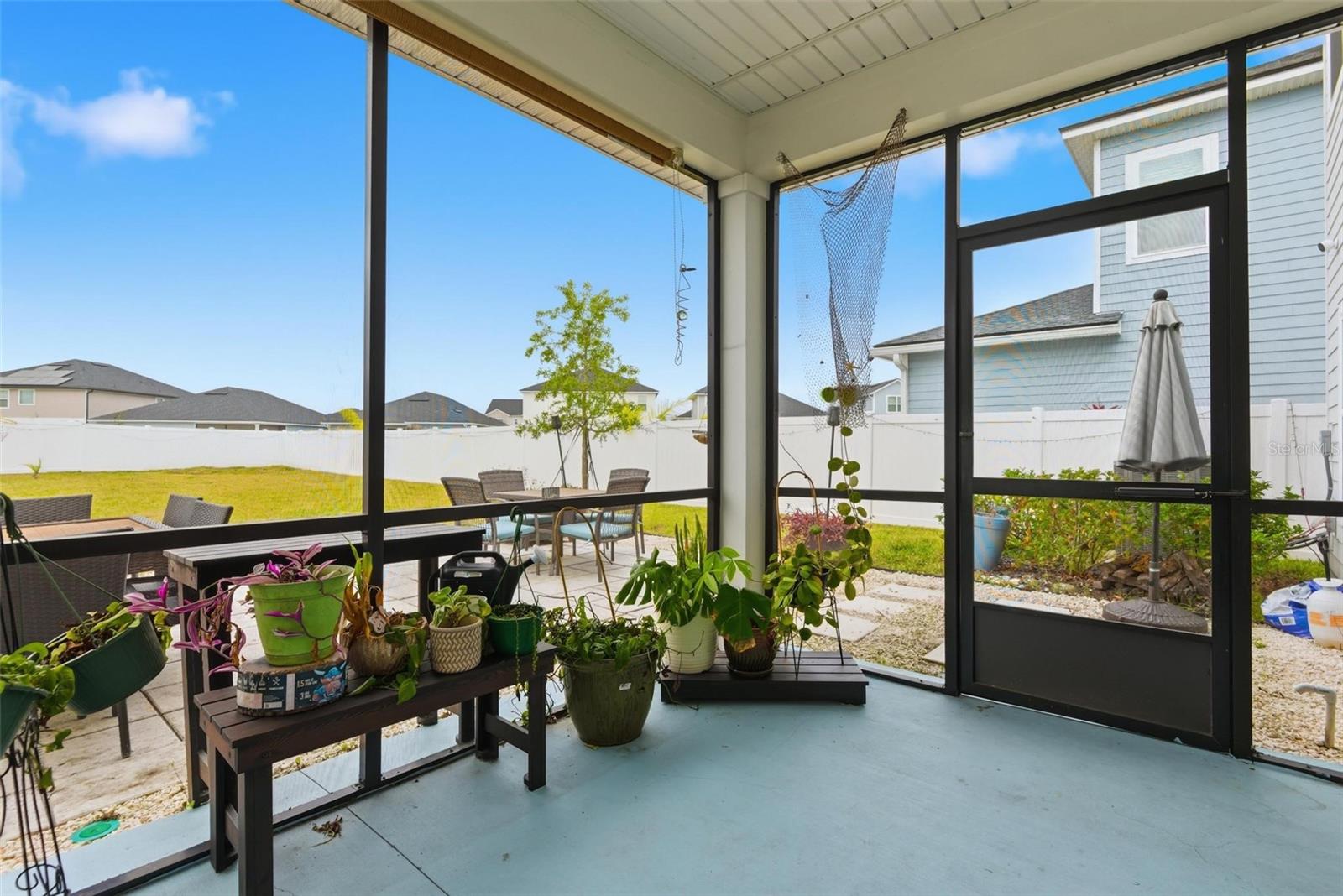 Image 28 of 58 For 296 Bermudez Way Way