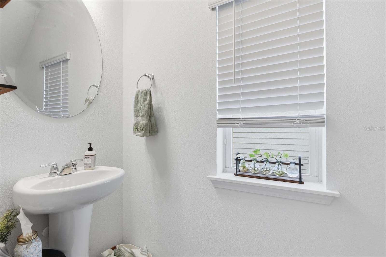 Image 29 of 58 For 296 Bermudez Way Way