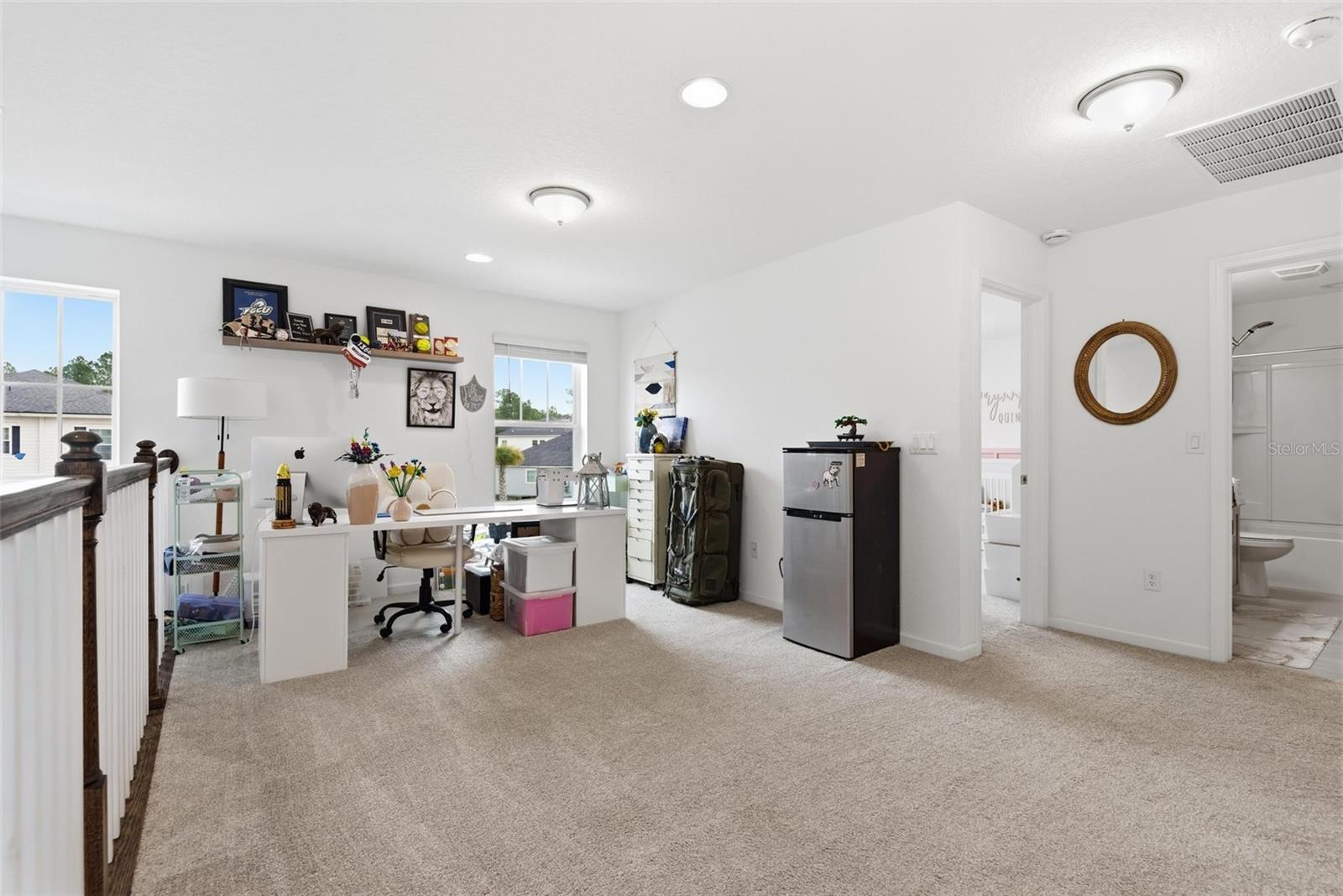 Image 31 of 58 For 296 Bermudez Way Way