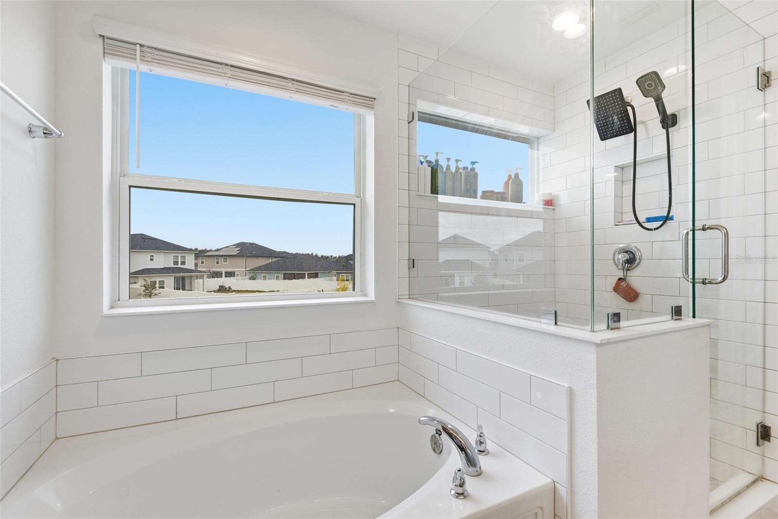 Image 41 of 58 For 296 Bermudez Way Way