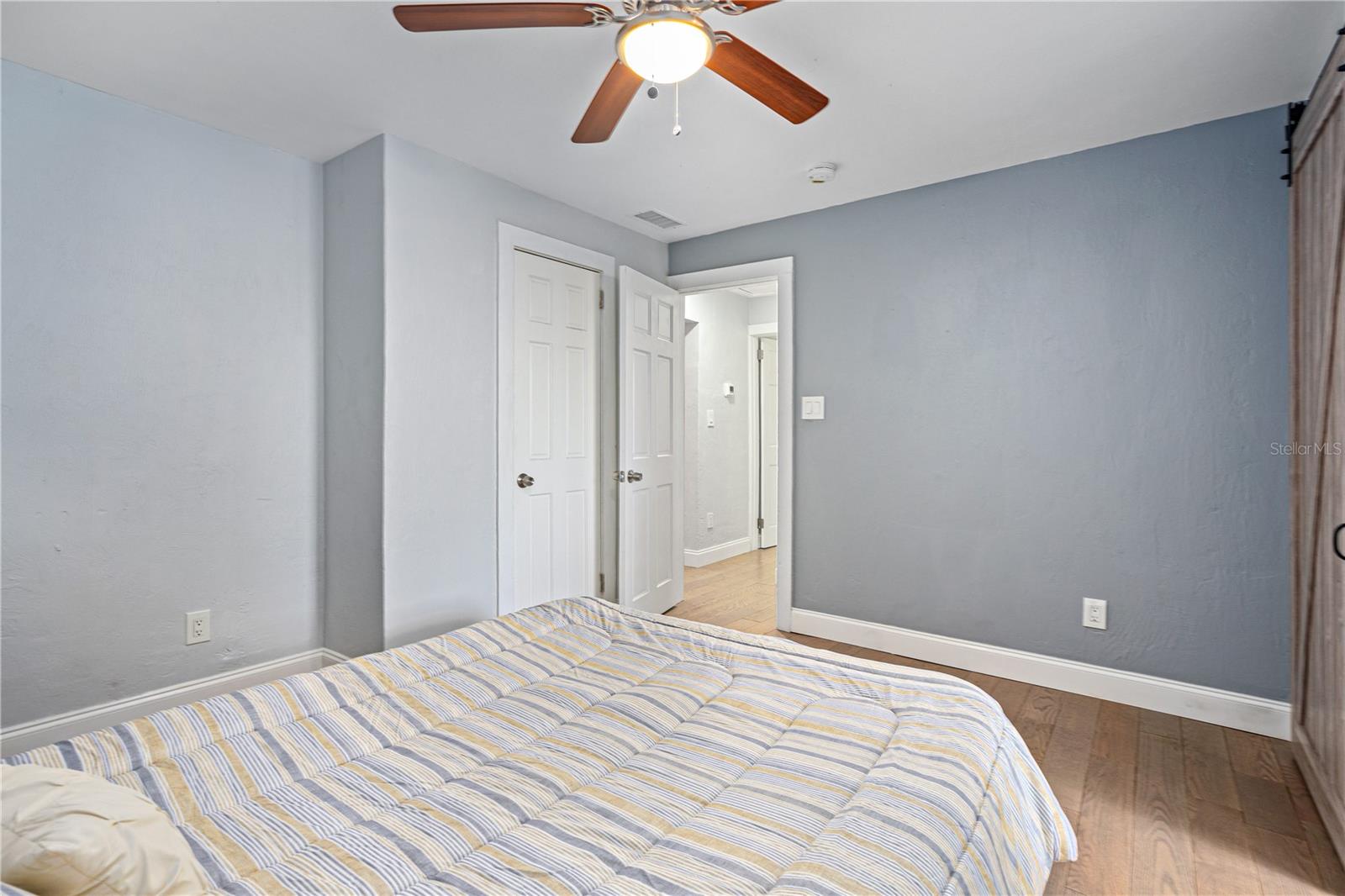 Image 32 of 70 For 1144 Hillcrest Drive