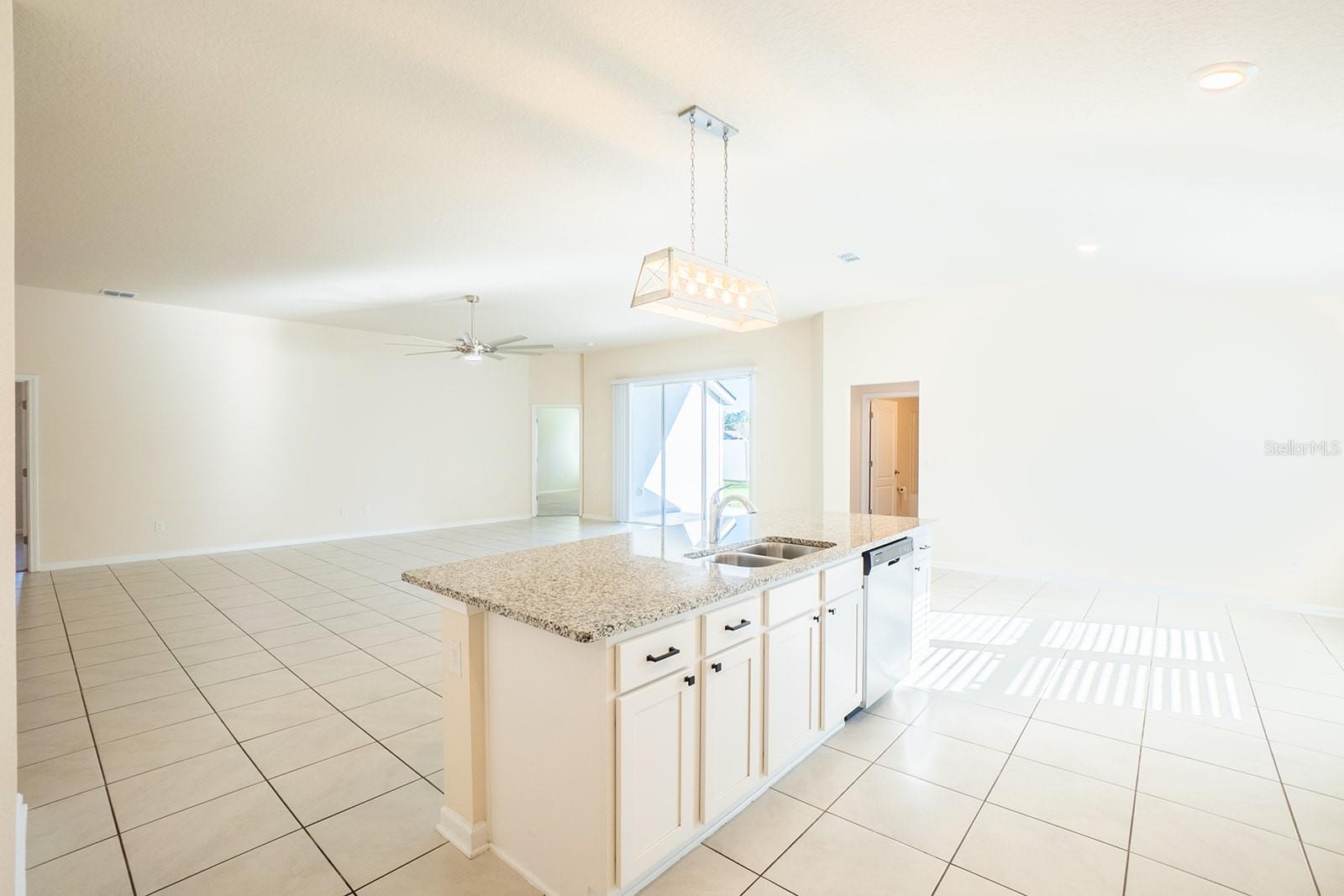 Image 17 of 44 For 1 Zinnia Court