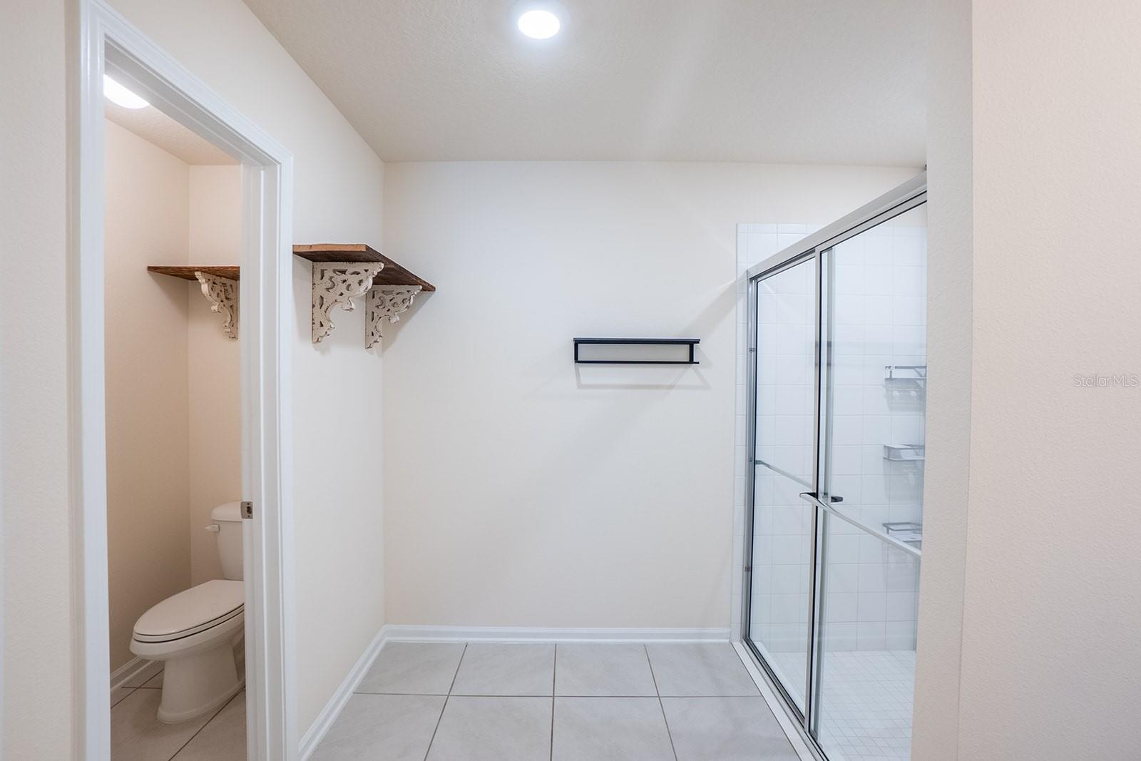 Image 33 of 44 For 1 Zinnia Court