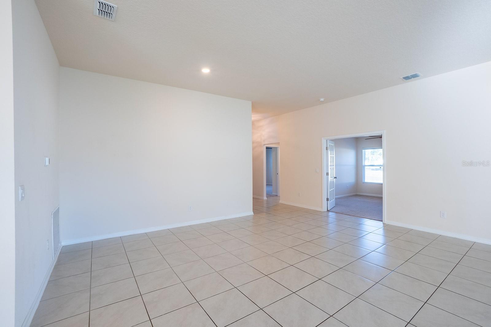 Image 6 of 44 For 1 Zinnia Court