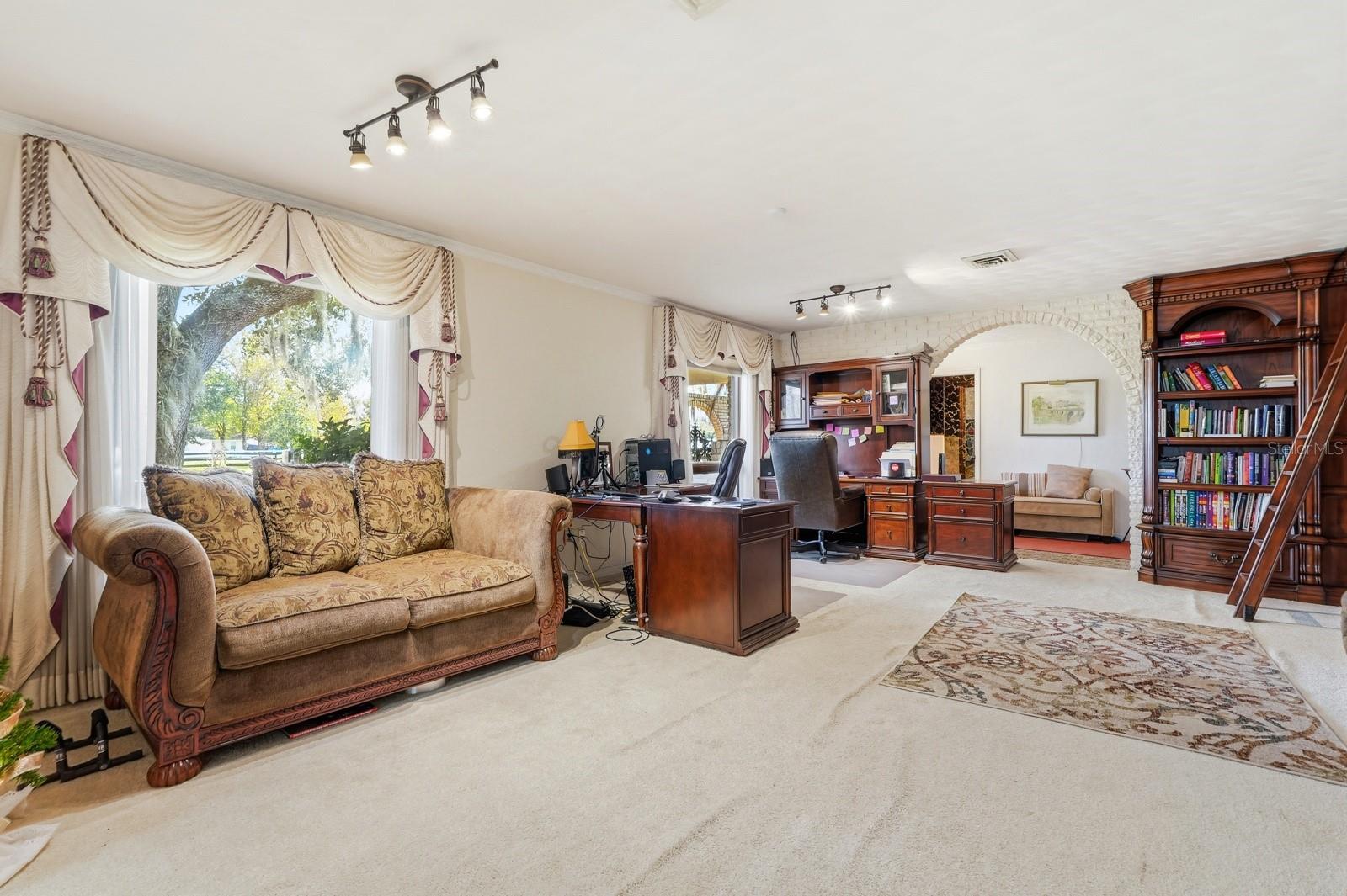 Image 36 of 99 For 120 Creek Crossing Road