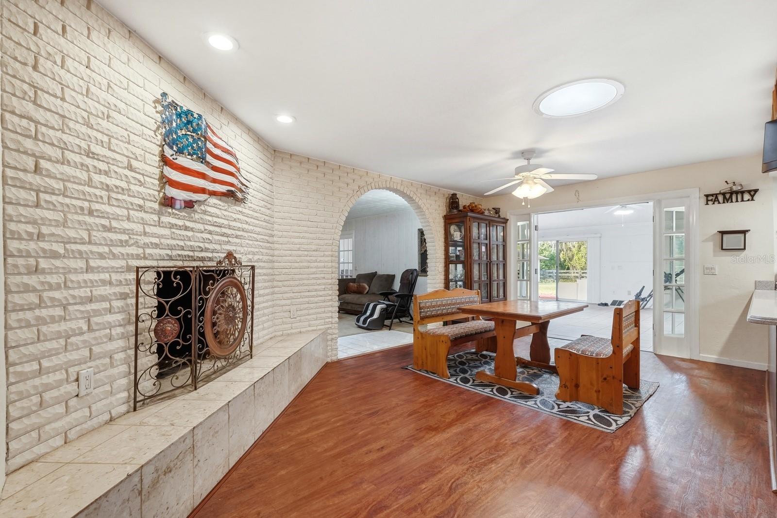 Image 42 of 99 For 120 Creek Crossing Road